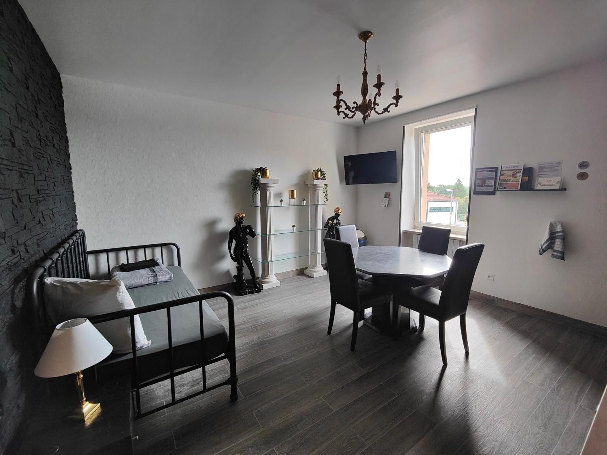 Private & Comfortable Apartments Puttelange-aux-Lacs Luaran gambar