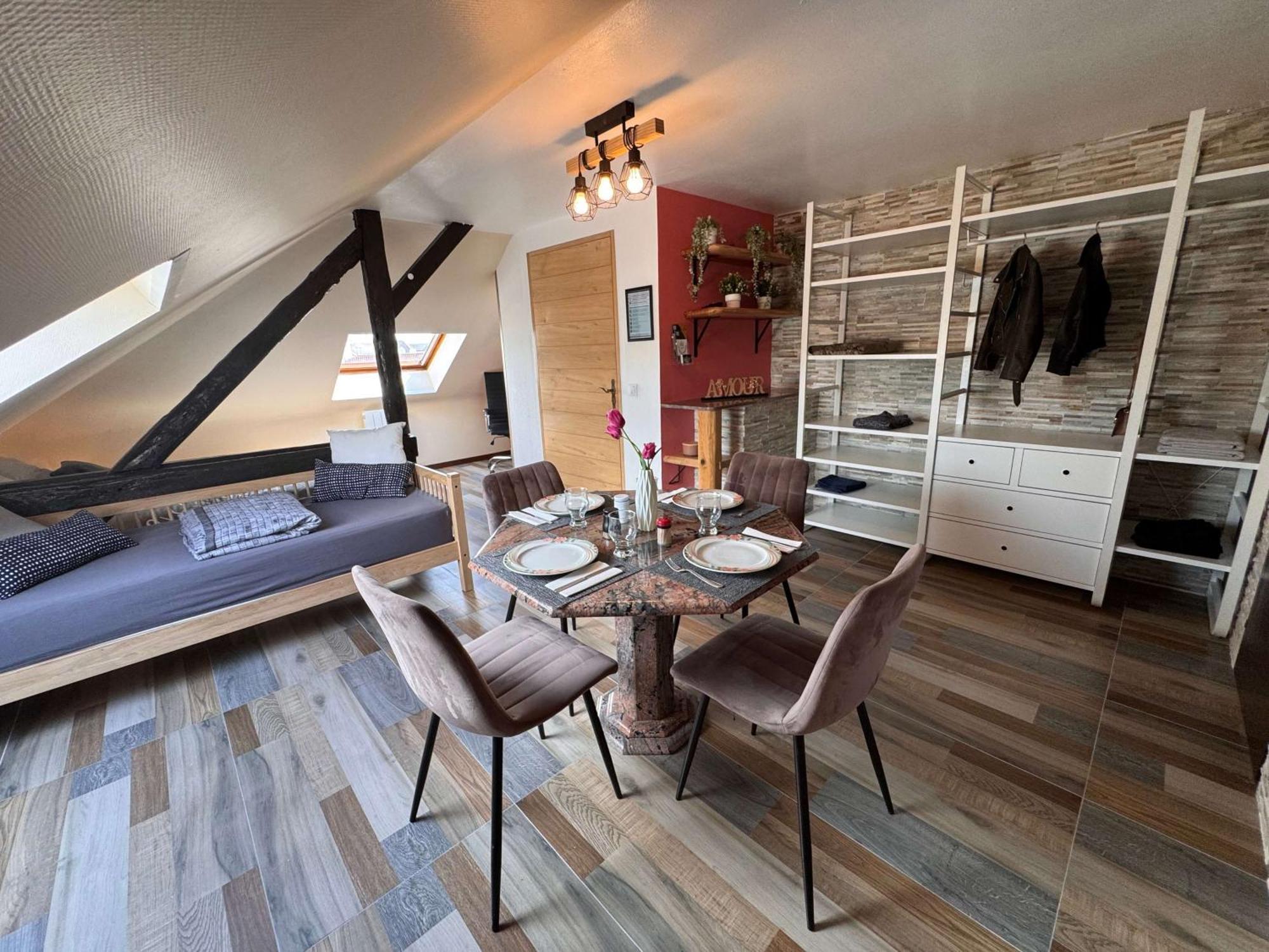 Private & Comfortable Apartments Puttelange-aux-Lacs Luaran gambar