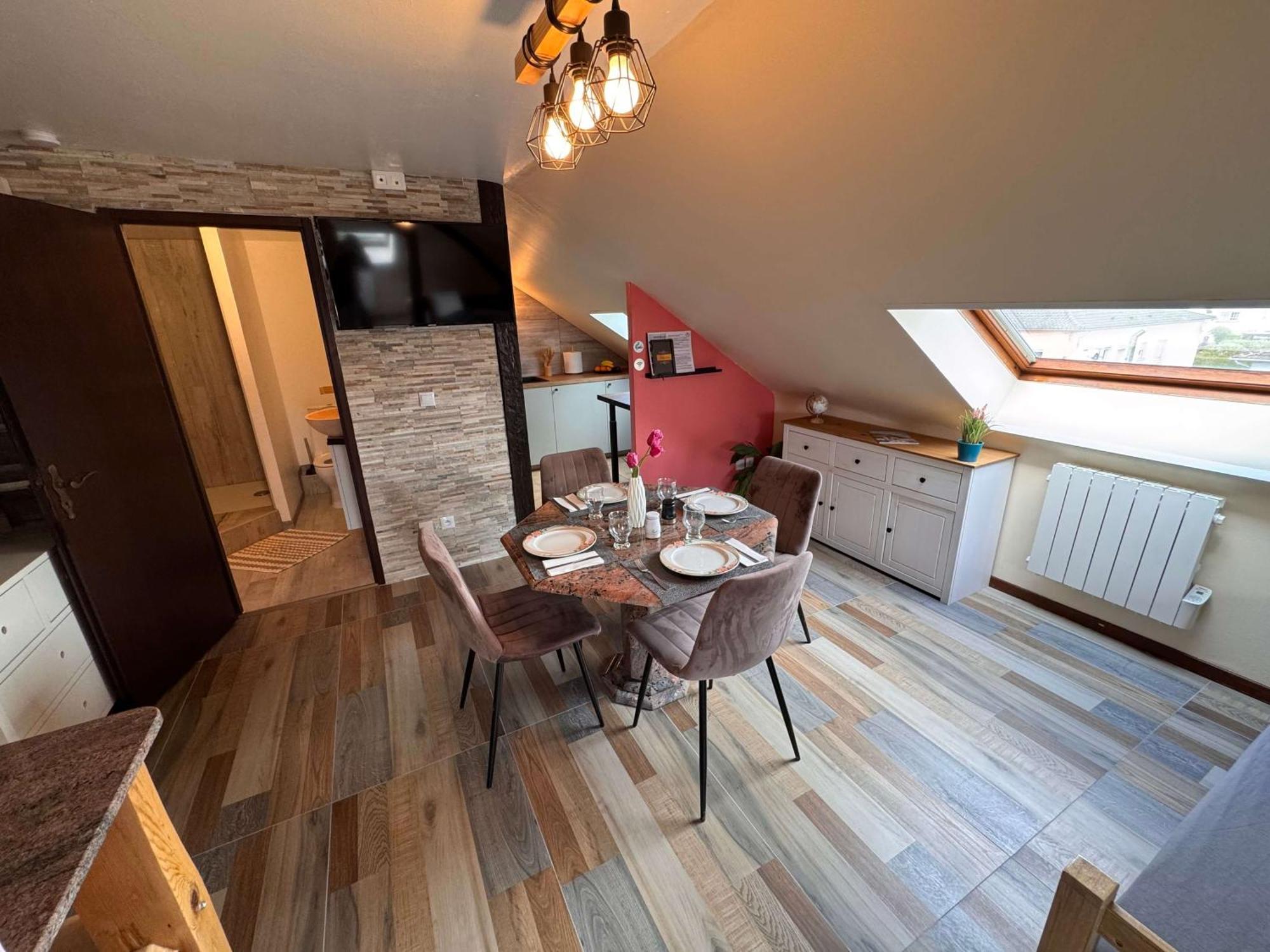Private & Comfortable Apartments Puttelange-aux-Lacs Luaran gambar